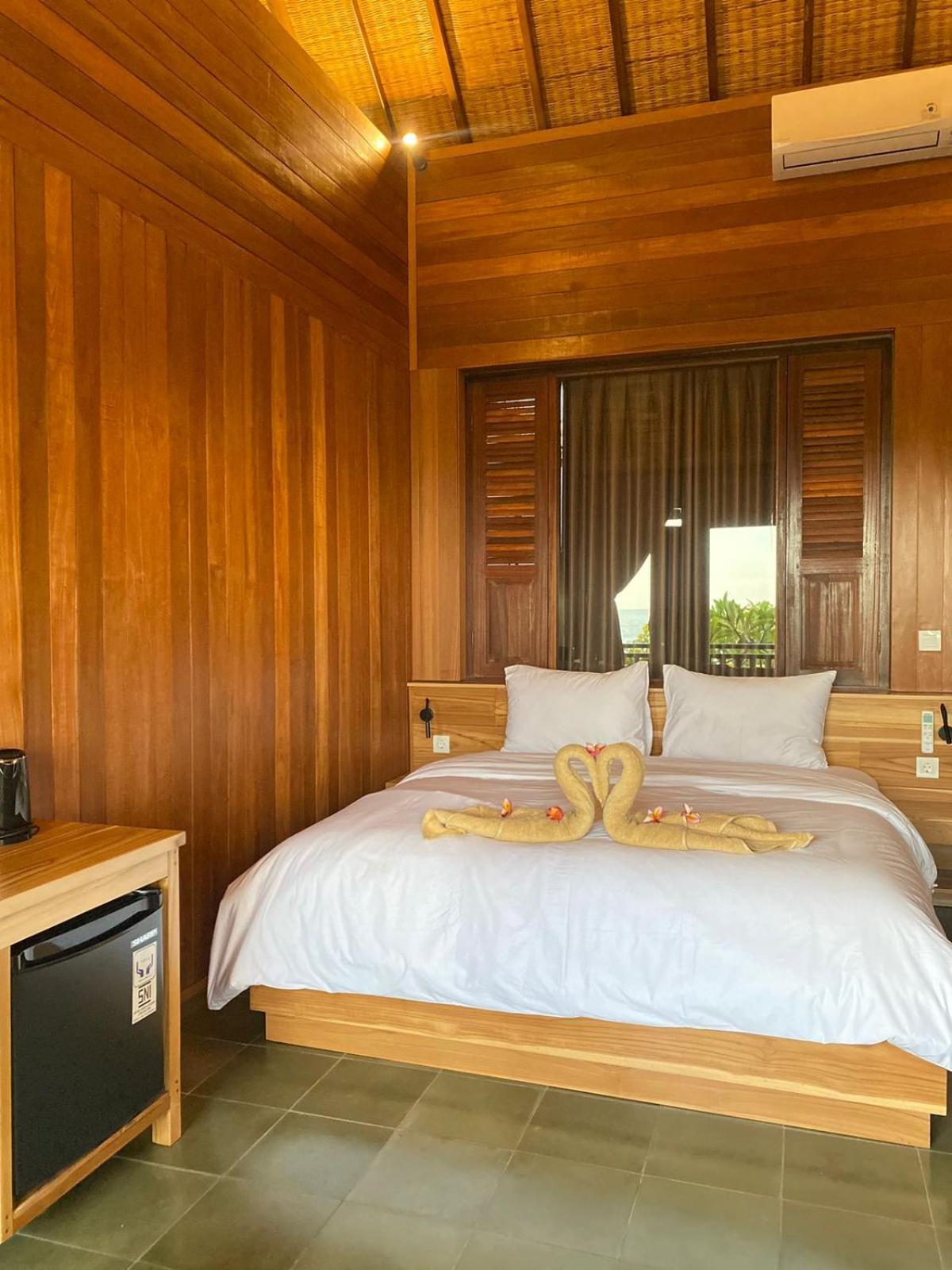 Putra'Lebah Amed Guest House Exterior photo